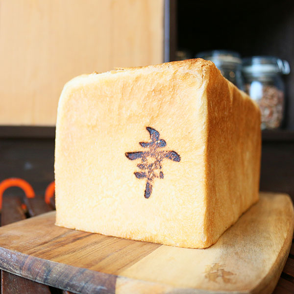 幸せ食パン